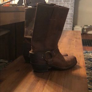 Frye Women’s Harness 12R boot - size 8